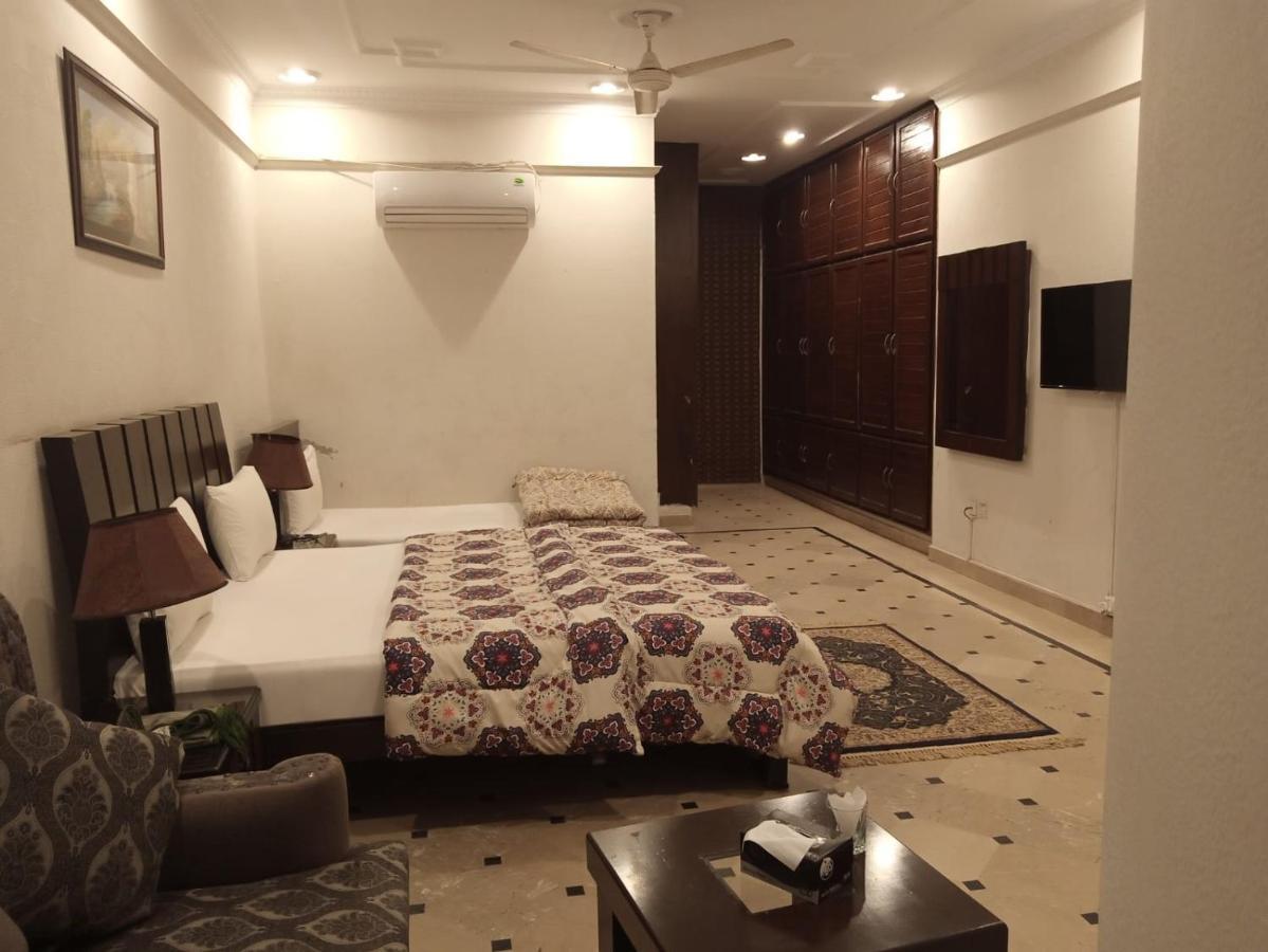 Mulberry Residence Luxury Rooms イスラマバード エクステリア 写真