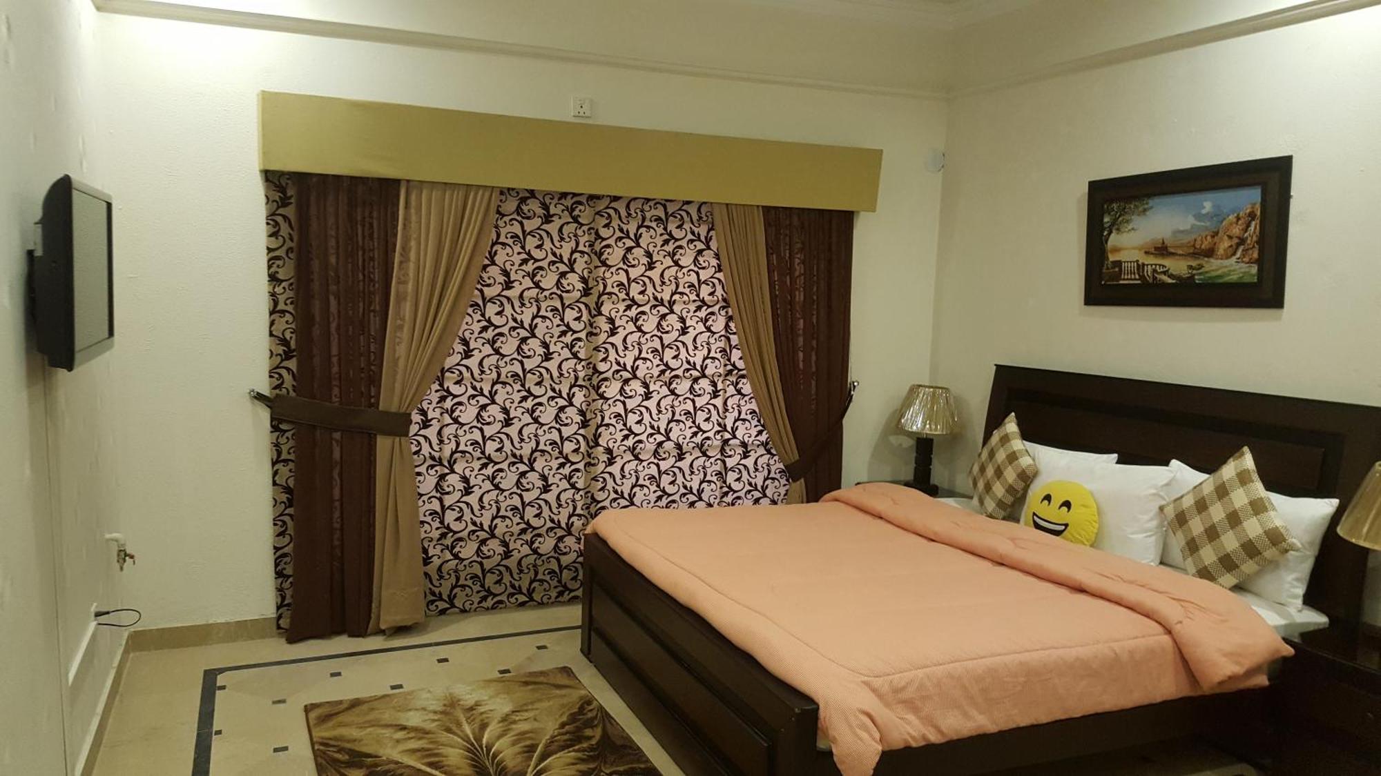 Mulberry Residence Luxury Rooms イスラマバード エクステリア 写真