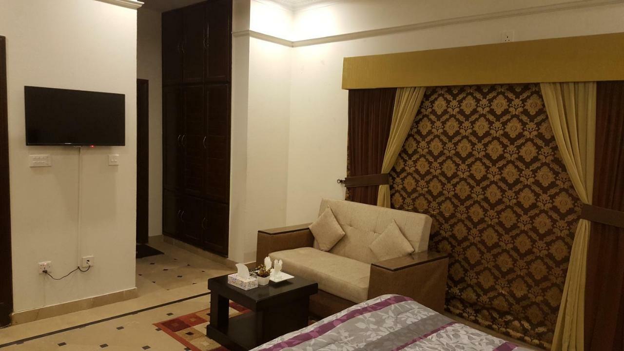 Mulberry Residence Luxury Rooms イスラマバード エクステリア 写真