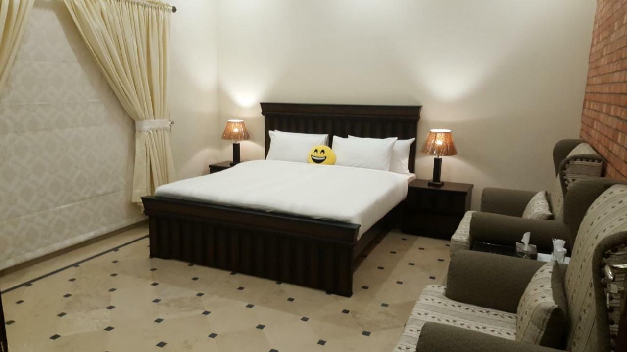 Mulberry Residence Luxury Rooms イスラマバード エクステリア 写真